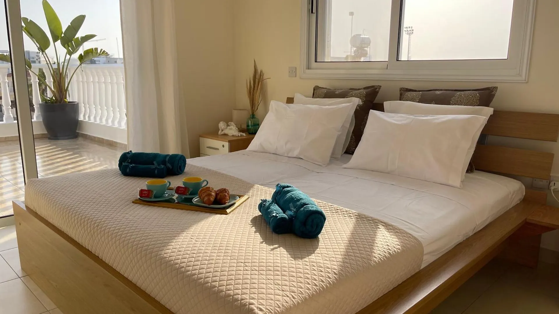 Elena Front Beach Apt Διαμέρισμα Αγία Νάπα